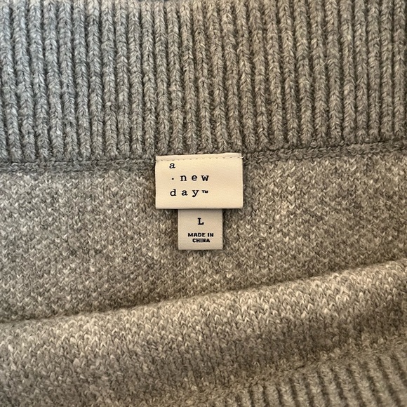 Sweater skirt - Picture 2 of 3